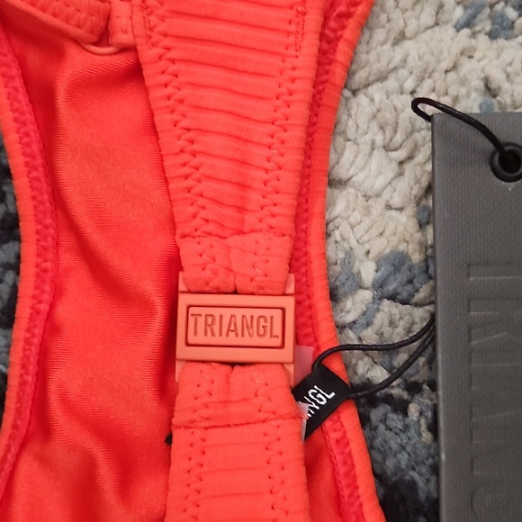 Mica Red Rib bathing suit top - Picture 6 of 6